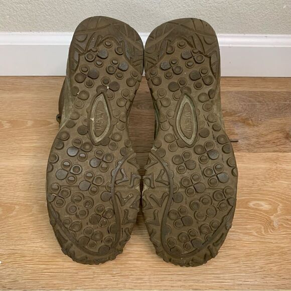 Magnum Magnum Opus Mid Men